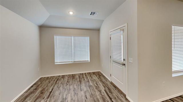 610 NW 120th Terrace, Oklahoma City, OK 73114