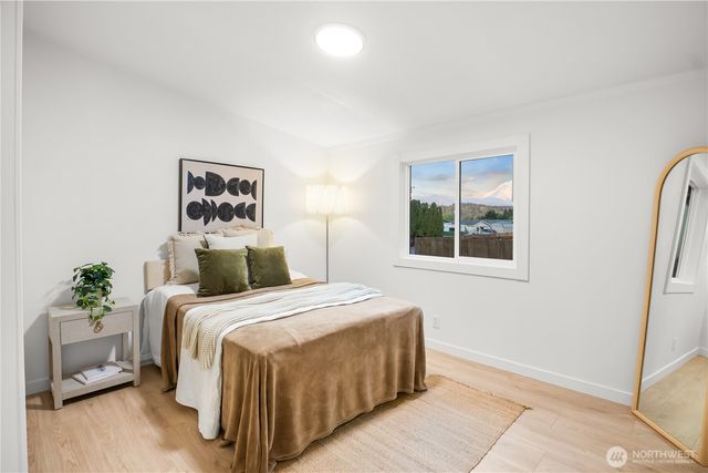 14306 Greenbelt Drive E, Bonney Lake, WA 98391