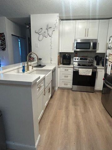 9127 SW 21st Street E, Boca Raton, FL 33428