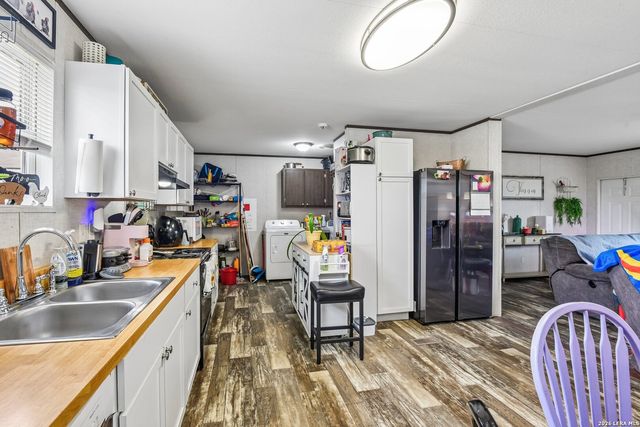 4103 WATERWOOD PASS DR, Elmendorf, TX 78112