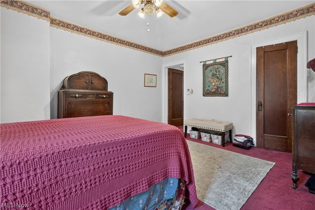 156 Woodhill Drive, Amherst, OH 44001