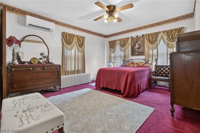 156 Woodhill Drive, Amherst, OH 44001