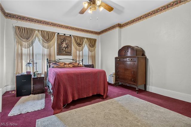 156 Woodhill Drive, Amherst, OH 44001