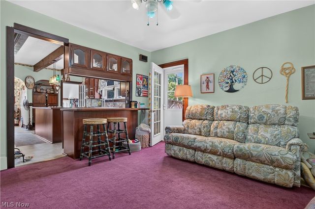 156 Woodhill Drive, Amherst, OH 44001