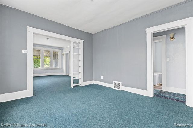 5378 Vancouver Street, Detroit, MI 48204