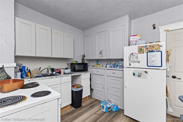 5378 Vancouver Street, Detroit, MI 48204