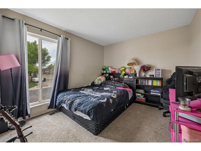 3143 E 96th Pl, Thornton, CO 80229