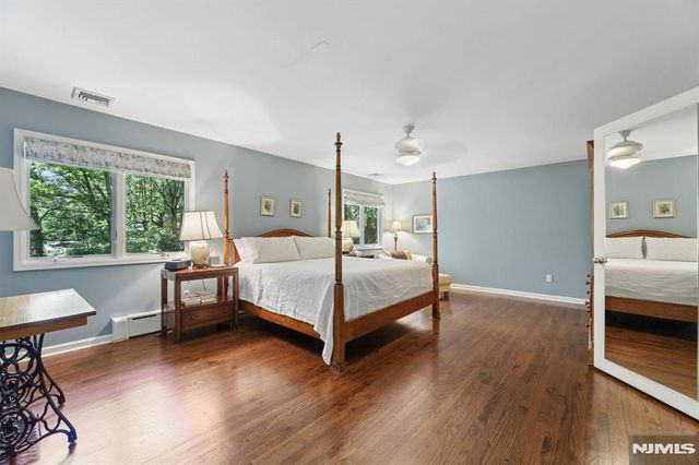 27 Duane Lane, Demarest, NJ 07627