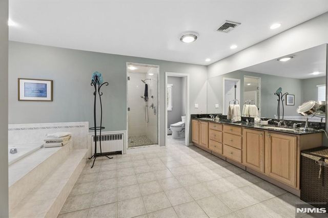 27 Duane Lane, Demarest, NJ 07627