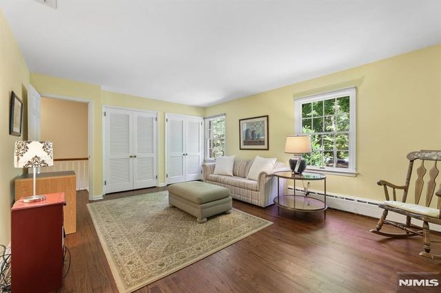 27 Duane Lane, Demarest, NJ 07627