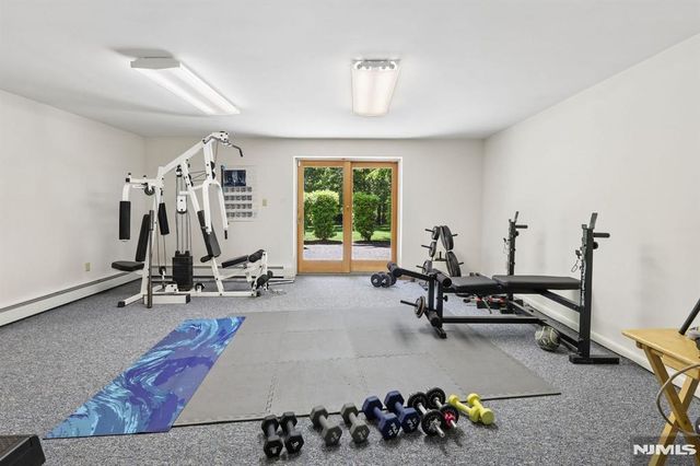 27 Duane Lane, Demarest, NJ 07627