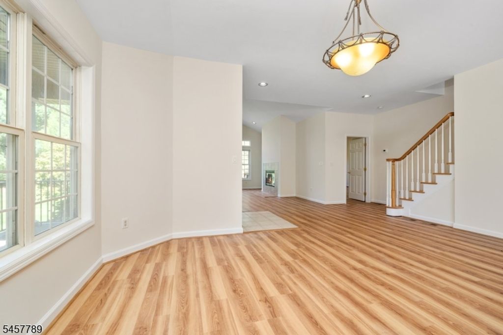 32 Havenhill Rd, Hardyston Twp., NJ 07419 — photo 4