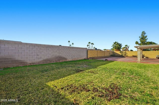 3747 W CAMPO BELLO Drive, Glendale, AZ 85308