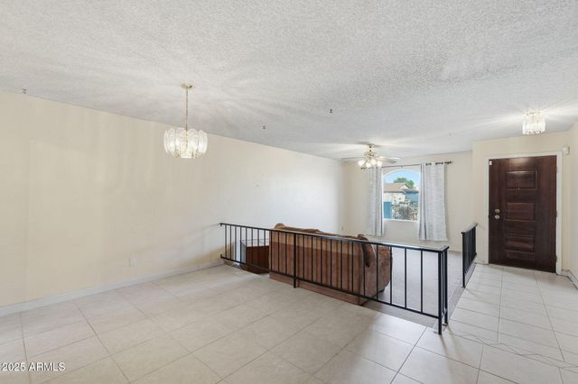 3747 W CAMPO BELLO Drive, Glendale, AZ 85308