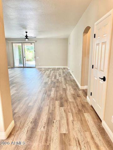 847 E LA COSTA Place, Chandler, AZ 85249