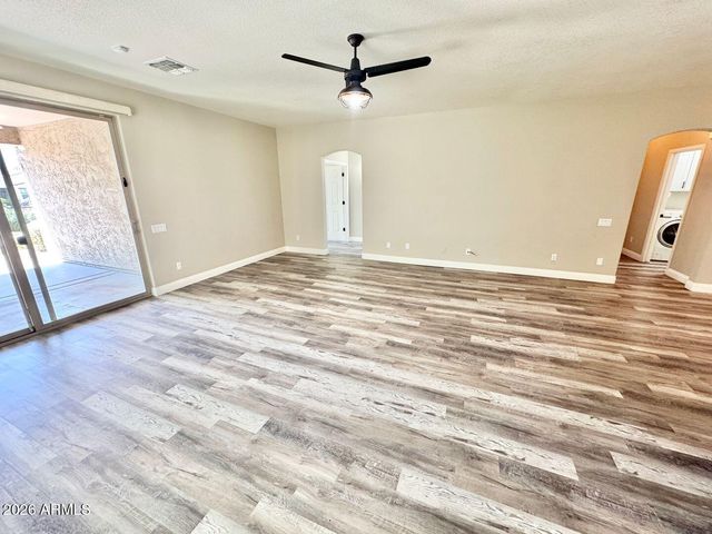 847 E LA COSTA Place, Chandler, AZ 85249