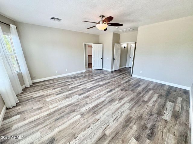 847 E LA COSTA Place, Chandler, AZ 85249