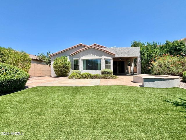 847 E LA COSTA Place, Chandler, AZ 85249