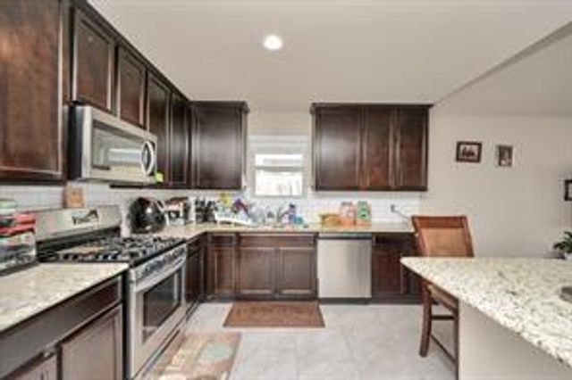 6918 Arcadia Meadow Court Court, Richmond, TX 77407