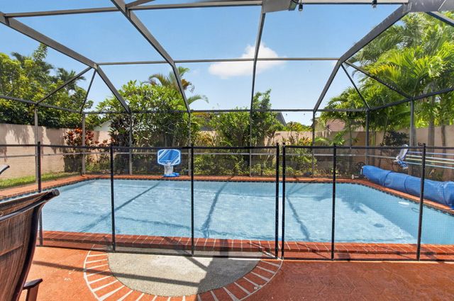 7658 SOLIMAR Circle, Boca Raton, FL 33433
