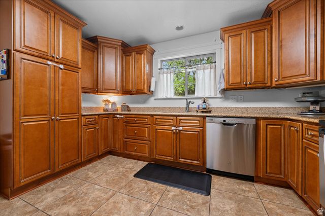 1654 S 1165 E, Ogden, UT 84404