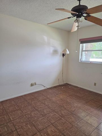 2703 Dudley Drive W Unit E, West Palm Beach, FL 33415