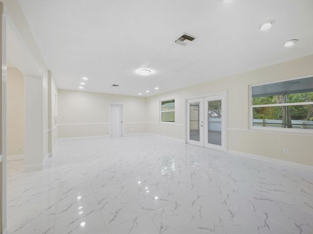 1421 Crest Drive, Lake Worth, FL 33461