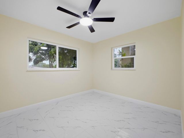1421 Crest Drive, Lake Worth, FL 33461