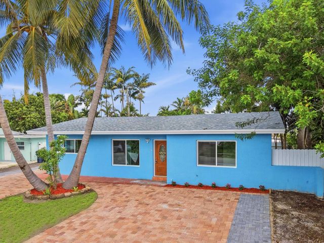 1421 Crest Drive, Lake Worth, FL 33461