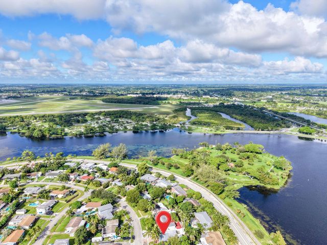 1421 Crest Drive, Lake Worth, FL 33461