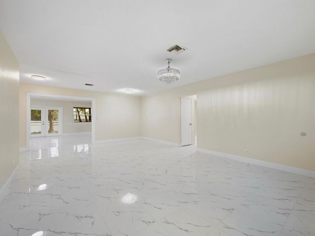 1421 Crest Drive, Lake Worth, FL 33461
