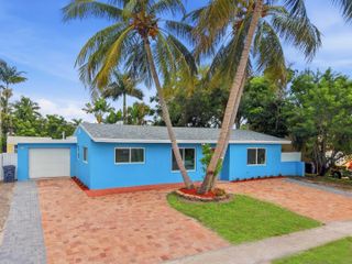 1421 Crest Drive, Lake Worth, FL 33461