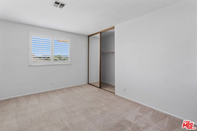 27821 Via Amistosa, Agoura Hills, CA 91301
