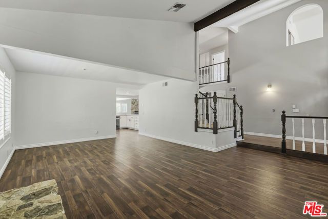 27821 Via Amistosa, Agoura Hills, CA 91301