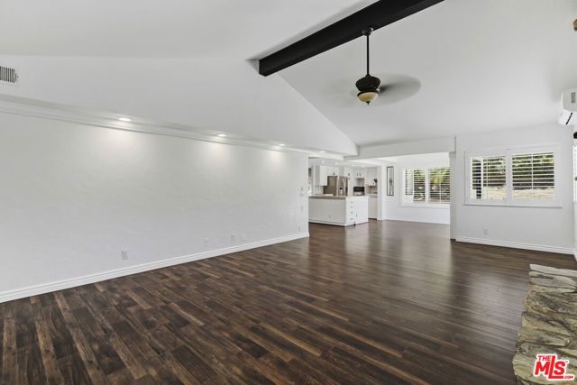 27821 Via Amistosa, Agoura Hills, CA 91301