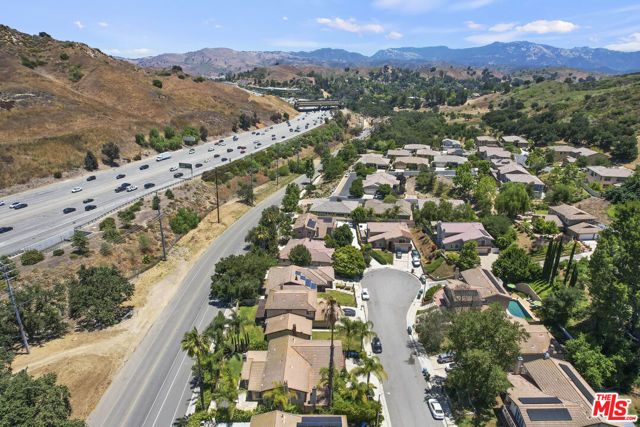 27821 Via Amistosa, Agoura Hills, CA 91301