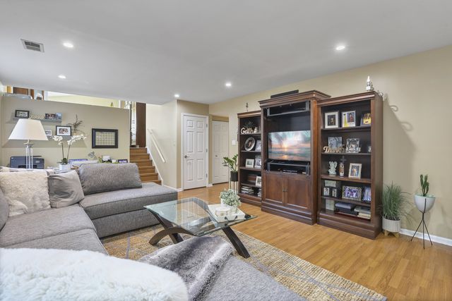 17028 Redwood Court, Orland Hills, IL 60487