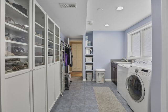 17028 Redwood Court, Orland Hills, IL 60487