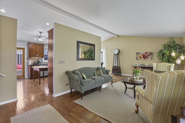 17028 Redwood Court, Orland Hills, IL 60487