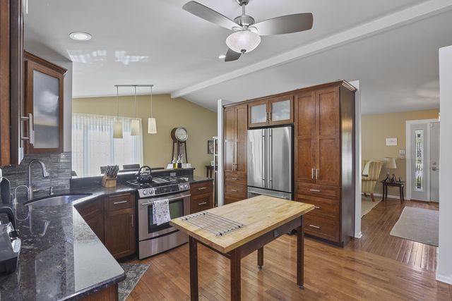 17028 Redwood Court, Orland Hills, IL 60487