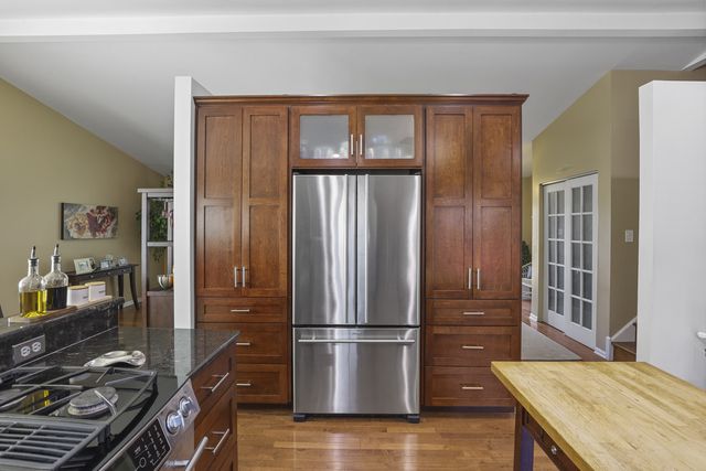 17028 Redwood Court, Orland Hills, IL 60487