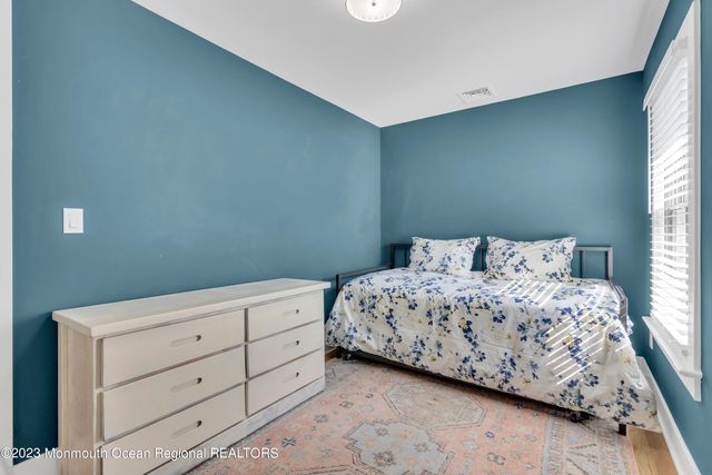 515 Beechwood Avenue, West Allenhurst, NJ 07711