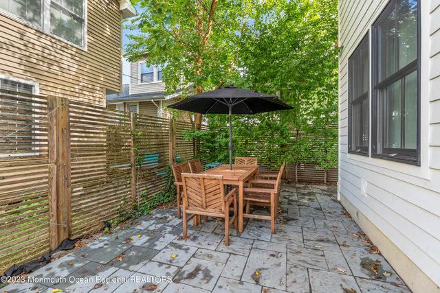 515 Beechwood Avenue, West Allenhurst, NJ 07711