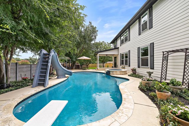 7002 Rambollet TER, Round Rock, TX 78681