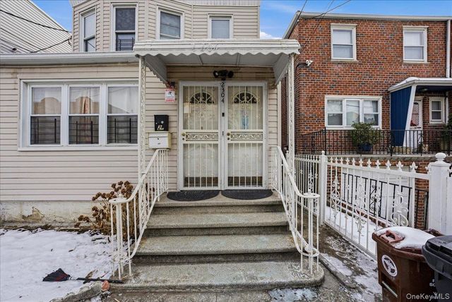 2304 Glebe Avenue, Bronx, NY 10462