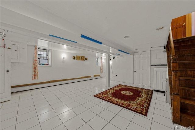 2304 Glebe Avenue, Bronx, NY 10462