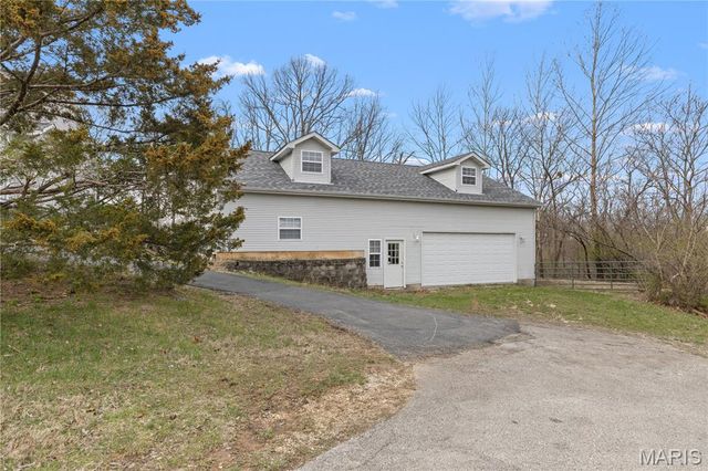 4118 Harbor Towne Drive, High Ridge, MO 63049
