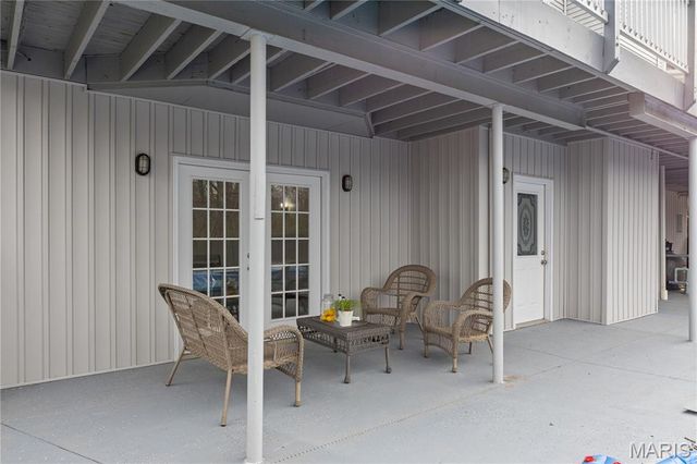 4118 Harbor Towne Drive, High Ridge, MO 63049