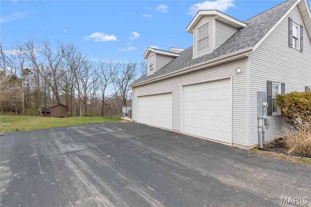 4118 Harbor Towne Drive, High Ridge, MO 63049
