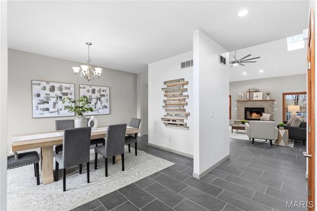 4118 Harbor Towne Drive, High Ridge, MO 63049